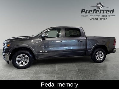 2022 RAM 1500 Laramie Crew Cab 4x4 5'7' Box