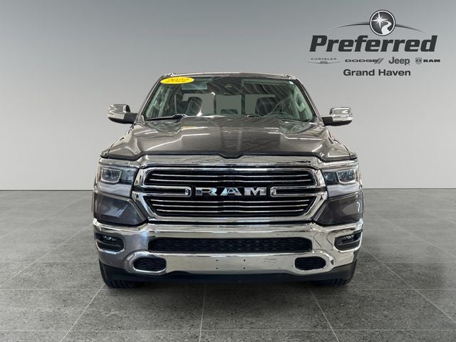 2022 RAM 1500 Laramie Crew Cab 4x4 5'7' Box
