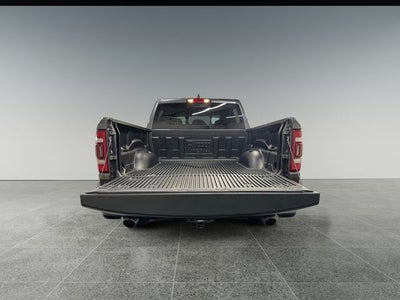 2022 RAM 1500 Laramie Crew Cab 4x4 5'7' Box