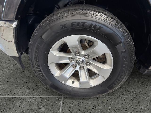 2022 RAM 1500 Laramie Crew Cab 4x4 5'7' Box