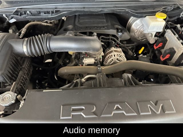 2022 RAM 1500 Laramie Crew Cab 4x4 5'7' Box