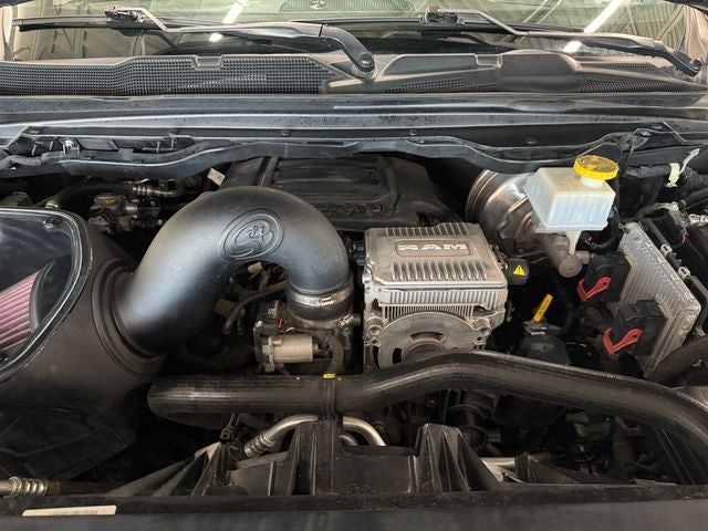 2021 RAM 1500 Laramie Crew Cab 4x4 5'7' Box