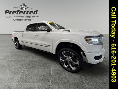 2019 RAM 1500 Limited Crew Cab 4x4 6'4' Box