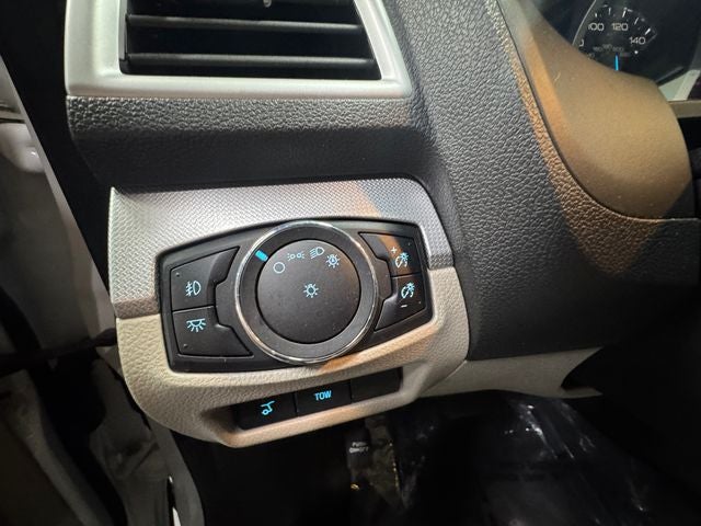2014 Ford Explorer XLT 3.5 Liter V6 FWD