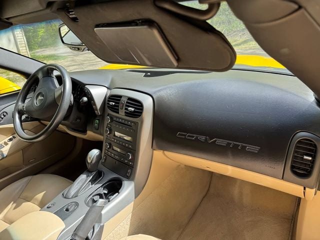2007 Chevrolet Corvette 6.0 Liter V8 2D Coupe Automatic Paddle Shift