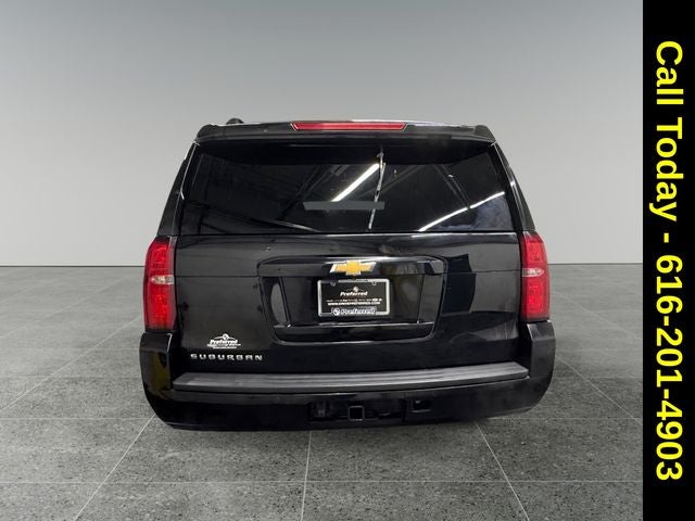 2019 Chevrolet Suburban LT