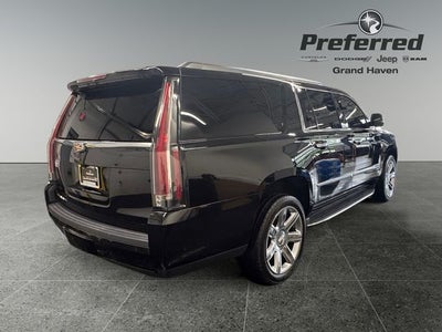 2018 Cadillac Escalade ESV Luxury