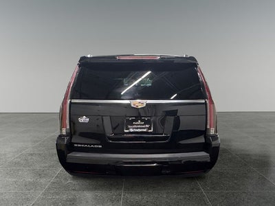 2018 Cadillac Escalade ESV Luxury