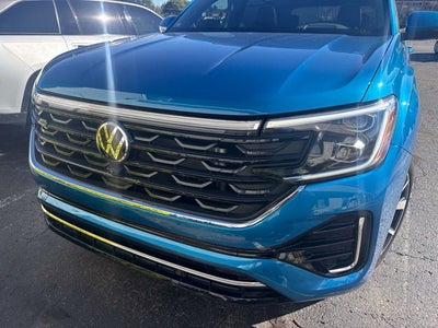 2024 Volkswagen Atlas Cross Sport 2.0T SEL Premium R-Line 2.0 Liter AWD