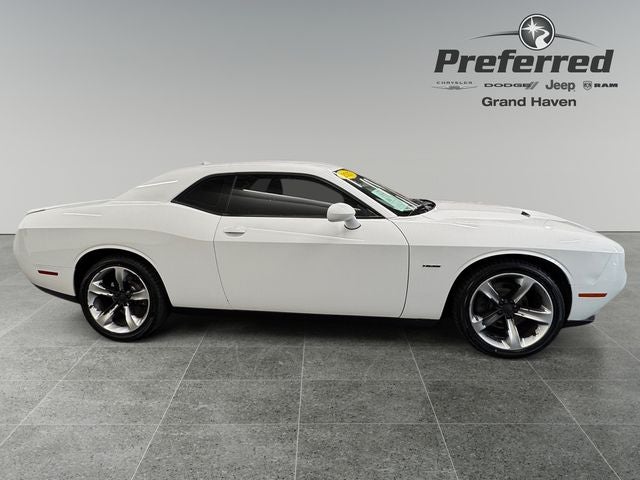 2017 Dodge Challenger R/T 5.7 Liter V8 Hemi 2D Coupe Automatic