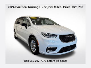 2024 Chrysler Pacifica Touring L 3.6 Liter V6 7 Passenger 3rd row Seating