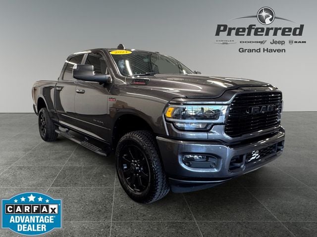 2021 RAM 3500 Big Horn 6.4 Liter V8 Crew Cab 4WD