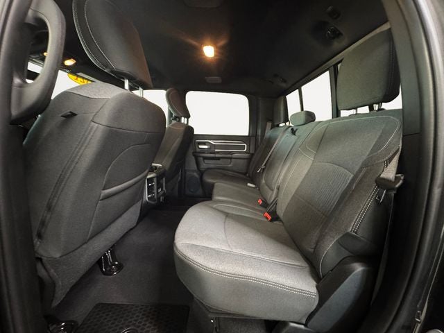 2021 RAM 3500 Big Horn Crew Cab 4x4 6'4' Box