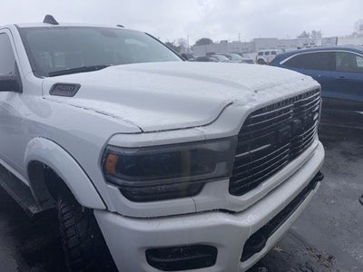 2022 RAM 2500 Laramie Crew Cab 4x4 6'4' Box