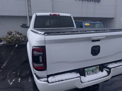 2022 RAM 2500 Laramie Crew Cab 4x4 6'4' Box