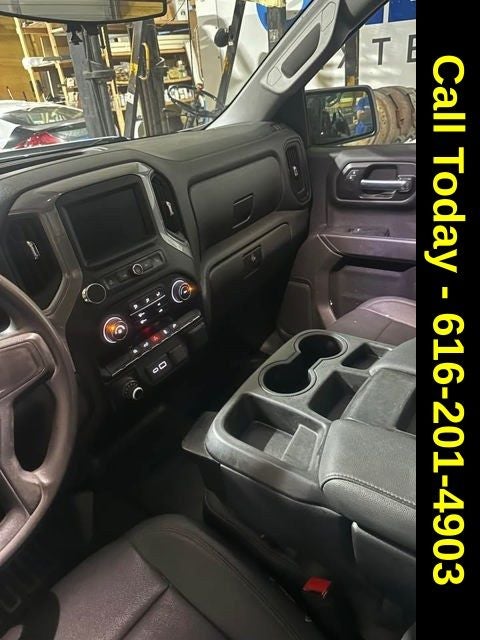 2022 Chevrolet Silverado 1500 LTD 4WD Regular Cab Long Bed WT