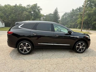 2021 Buick Enclave Essence