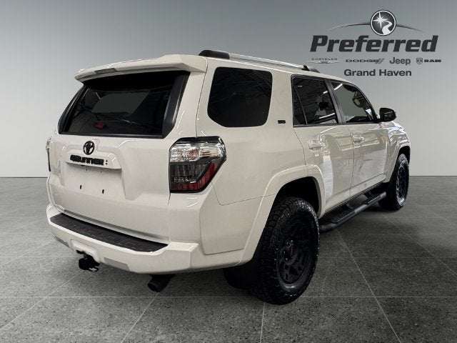 2020 Toyota 4Runner SR5