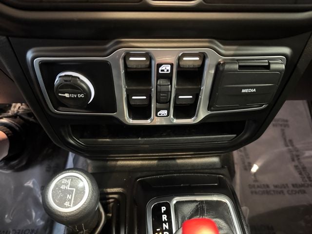 2023 Jeep Wrangler 4-Door Sport Altitude