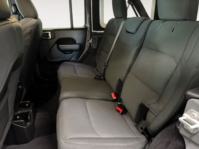 2023 Jeep Wrangler 4-Door Sport Altitude