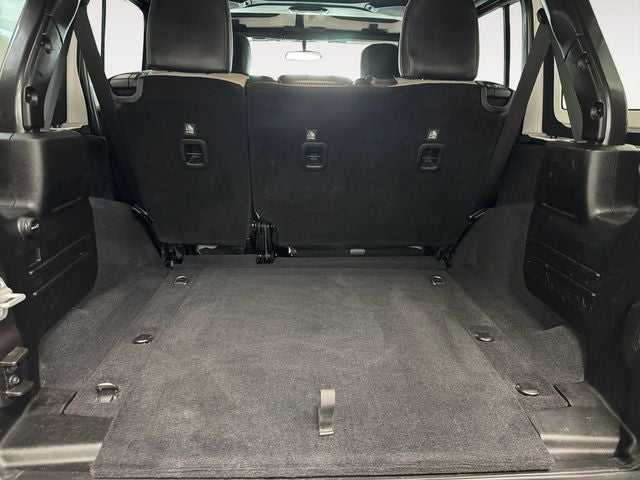 2018 Jeep Wrangler Unlimited Sahara 4x4