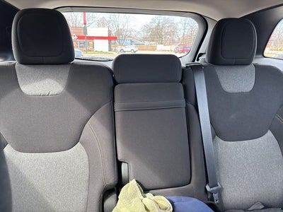 2017 Jeep Cherokee Sport