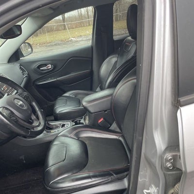 2019 Jeep Cherokee Trailhawk