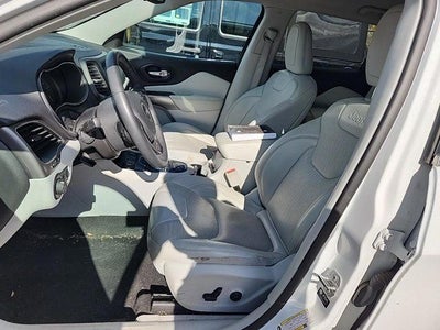 2021 Jeep Cherokee Latitude Lux 3.2 Liter V6 4WD