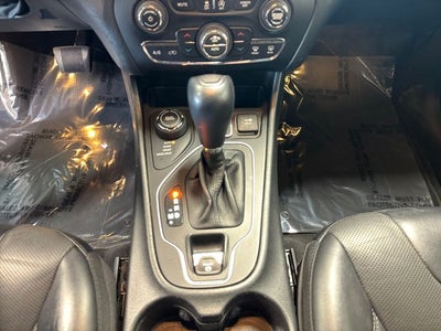 2022 Jeep Cherokee Latitude Lux 3.2 Liter V6 4WD