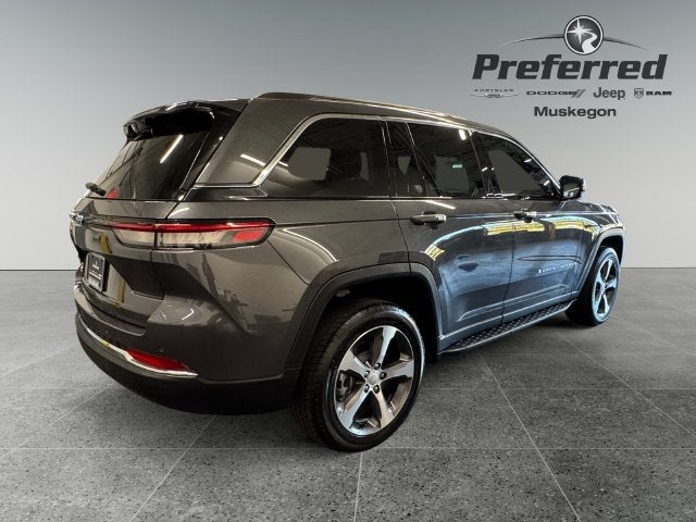 2022 Jeep Grand Cherokee 4xe 2.0 Liter 4WD