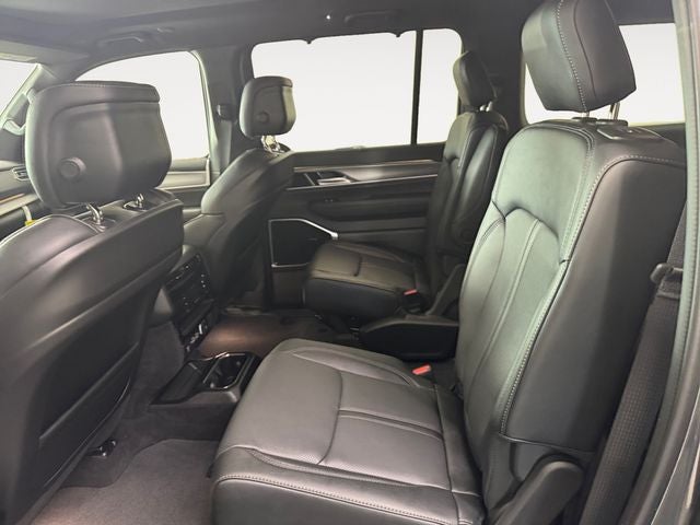 2026 Jeep Grand Wagoneer L Limited Reserve