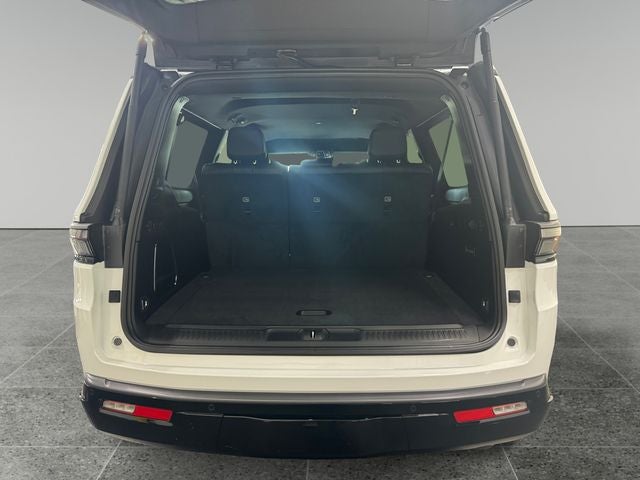 2026 Jeep Grand Wagoneer L Limited Altitude