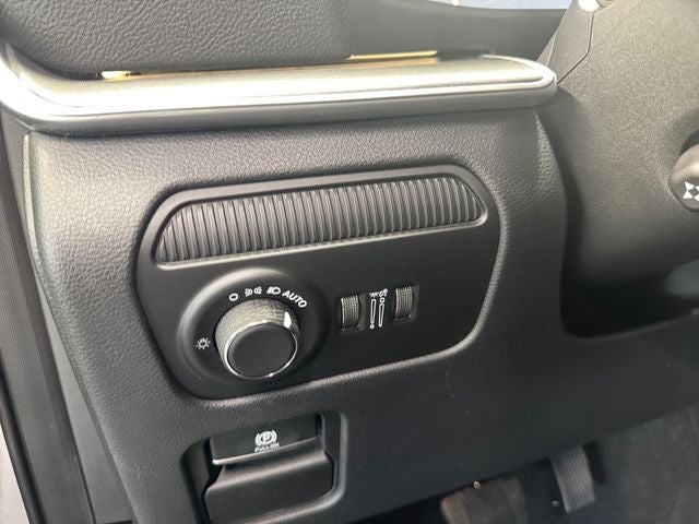2026 Jeep Grand Wagoneer L Limited Altitude 4x4