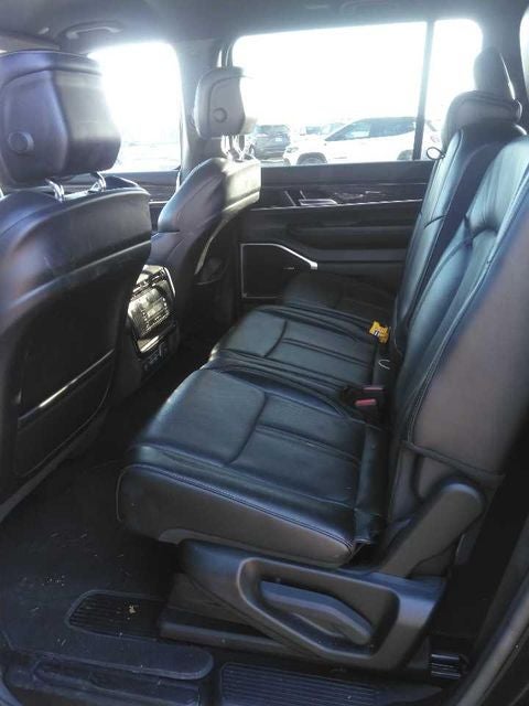 2022 Jeep Wagoneer Series III 5.7 Liter V8 4WD