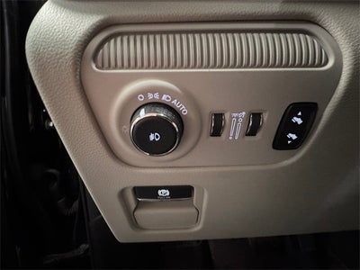 2022 Jeep Wagoneer Series III 4x4