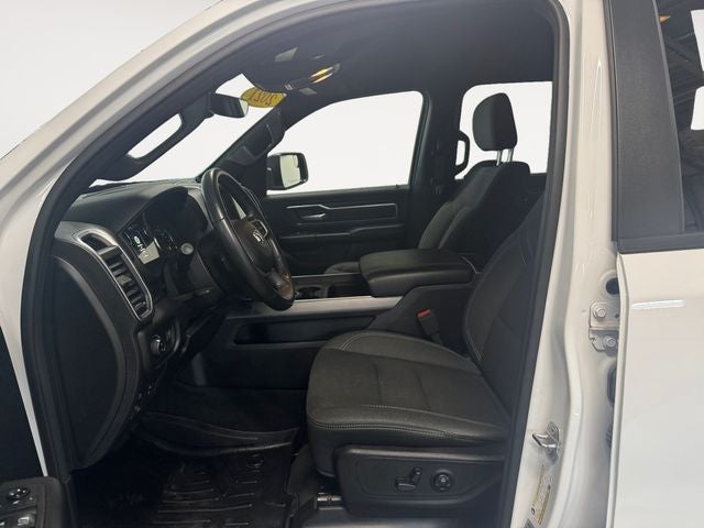 2021 RAM 1500 Big Horn/Lone Star 5.7 Liter V8 Hemi Crew Cab 4WD