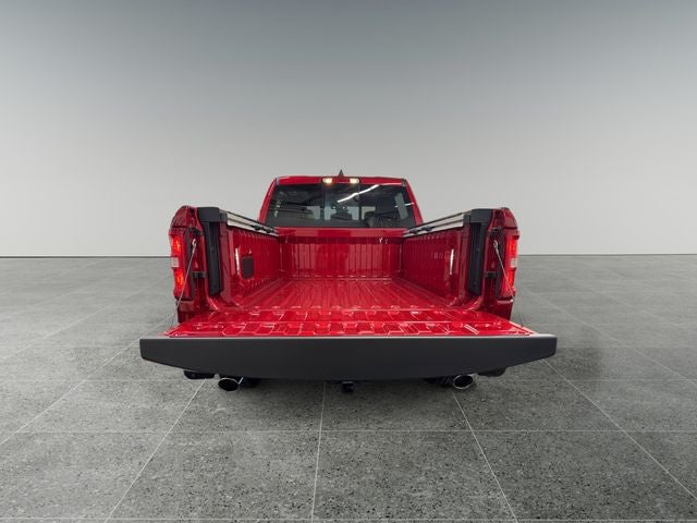 2026 RAM 1500 Laramie Crew Cab 4x4 5'7' Box