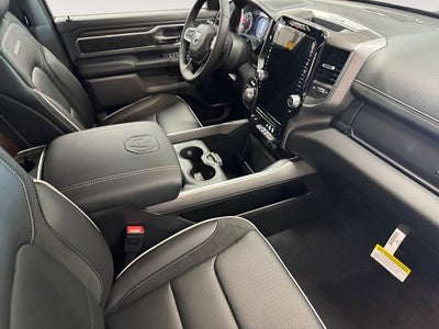 2026 RAM 1500 Laramie Crew Cab 4x4 5'7' Box