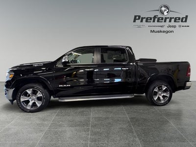 2019 RAM 1500 Laramie Crew Cab 4x4 5'7' Box
