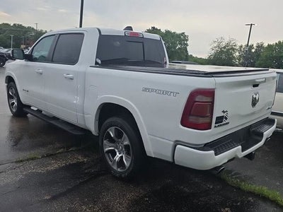 2022 RAM 1500 Laramie Crew Cab 4x4 5'7' Box