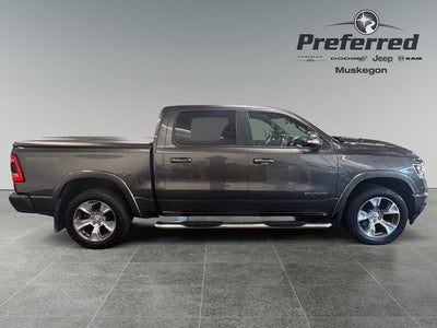2020 RAM 1500 Laramie Crew Cab 4x4 5'7' Box