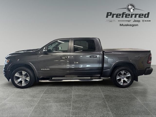 2020 RAM 1500 Laramie Crew Cab 4x4 5'7' Box