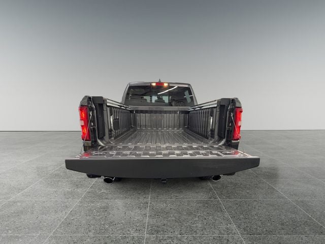 2026 RAM 1500 Laramie Crew Cab 4x4 5'7' Box