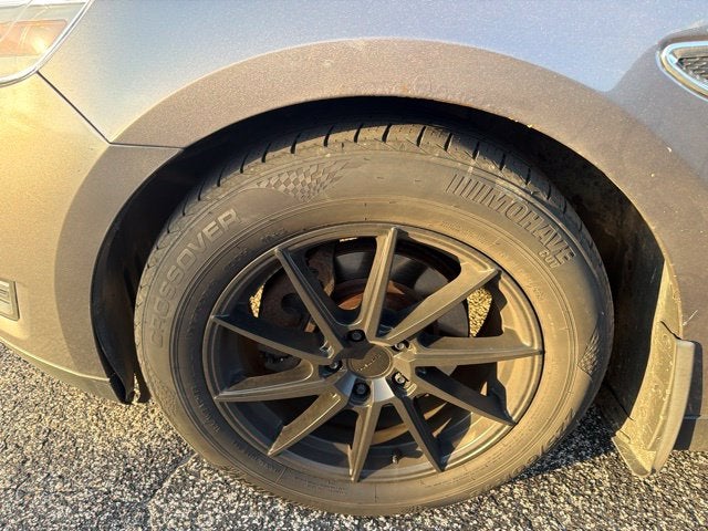 2014 Ford Taurus SEL 3.5 Liter V6 FWD