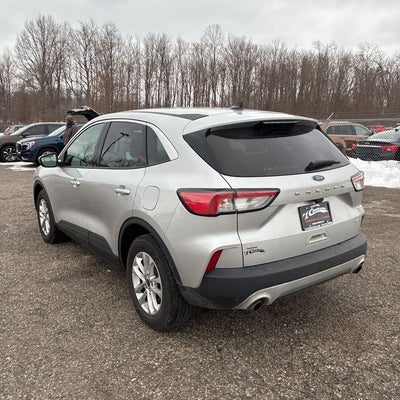 2020 Ford Escape SE