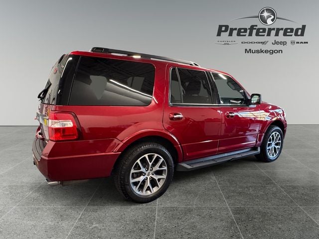 2016 Ford Expedition XLT 3.5 Liter EcoBoost Turbocharged 4WD