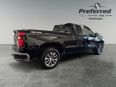 2021 Chevrolet Silverado 1500 4WD Double Cab Standard Bed LT