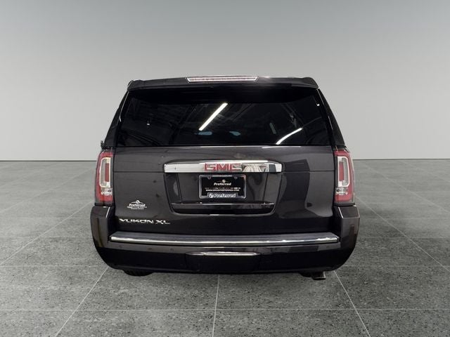 2017 GMC Yukon XL Denali