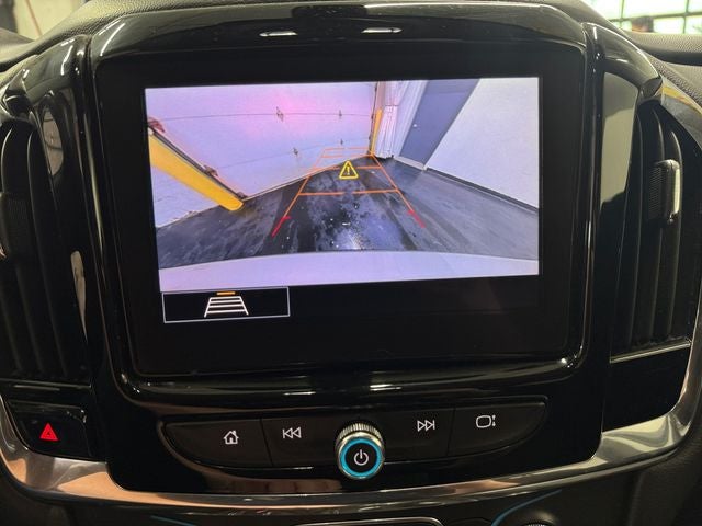 2020 Chevrolet Traverse AWD LT Cloth