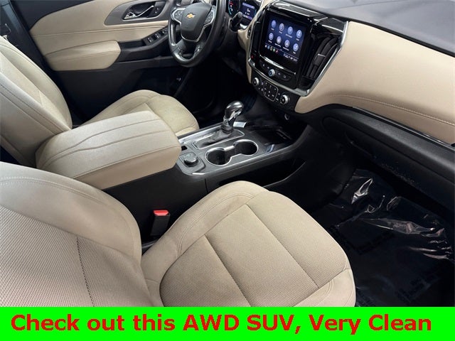 2022 Chevrolet Traverse AWD LT Cloth